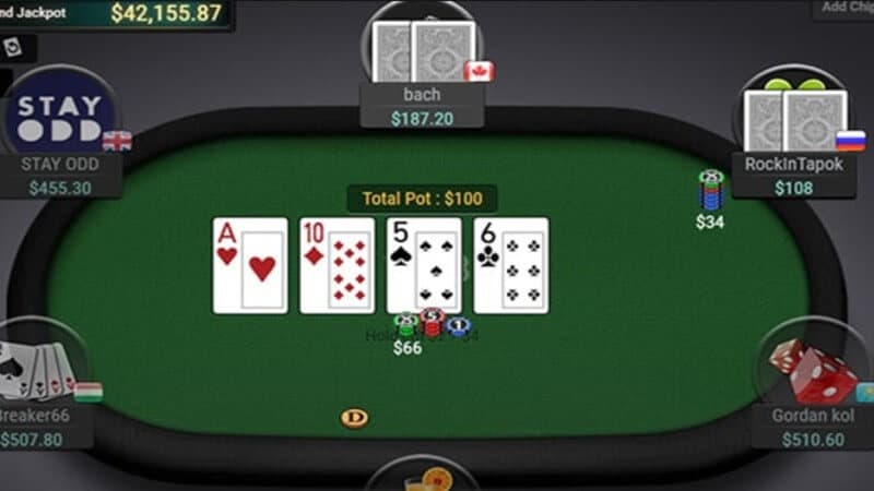 Poker online hấp dẫn nhiều người chơi